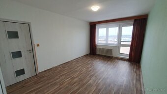 Pronájem bytu 1+1 37,5 m2 s velkou loggií+sklep; OV-Poruba - 5
