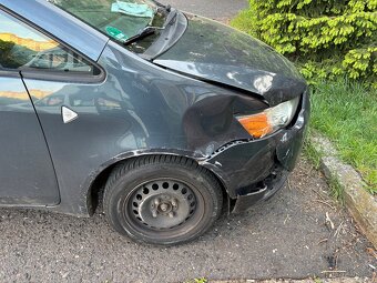 Mitsubishi Colt 2008 - 5