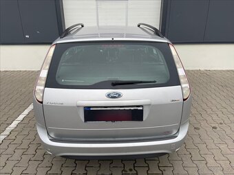 Ford Focus 2,0 TDCi Duratorq Trend (2010) - 5