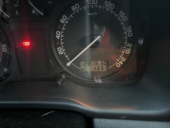 Octavia 1.9tdi 74kw klima funguje - 5