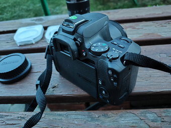 Canon EOS 250D - 5