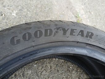 letni goodyear eagle 225/45 R18, dezen 6,5mm - 5
