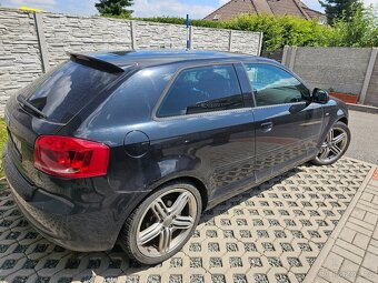 Audi A3 S-Line 2.0TDI - 5