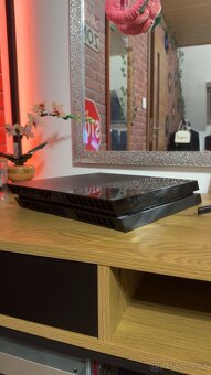 PlayStation 4 500GB - 5