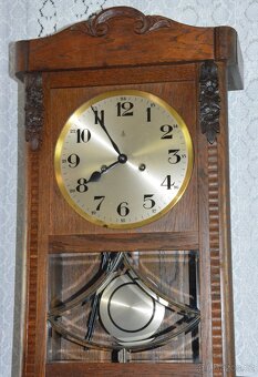 Starožitné skříňové hodiny Gustav Becker 1920 - 5