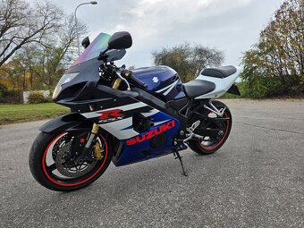 Suzuki GSXR 600 K5 - 5