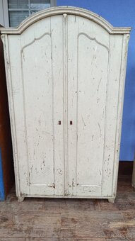 Starý nábytek - 5