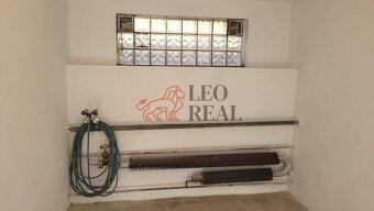 Pronájem vytápěné garáže 21 m2 Klíše + elektřina - 5