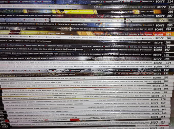 Časopisy SCORE a LEVEL - 5