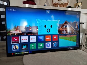 Obrovská 4K UltraHD Smart Televize Philips 65PUS6162 - 5