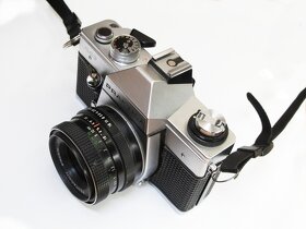 Kinofilmový fotoaparát Praktica PCL3 s objektivem - 5