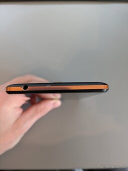 Nokia 7 Plus - černá - 5