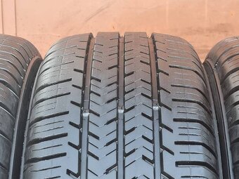 Letní Michelin 215/65/15C - 5