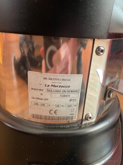 Top Mlýnek na kávu La Marzocco - vulcano on demand - 5