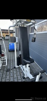 Fitnes stroj na prsa a triceps - 5