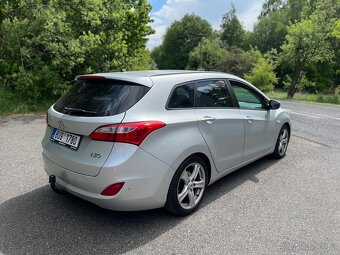 Hyundai i30 kombi - 1.6 MPI 88kw 2016 - 5