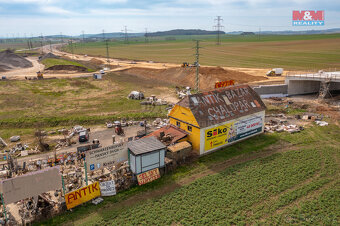 Prodej historické zámecké sýpky s pozemkem, 250 m2, Zalužany - 5