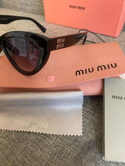 Sluneční bryle Miu Miu cateye - 5