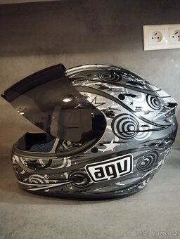 Helma AGV - 5