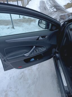 Ford Mondeo MK4 2012 2.0 TDCi 103kW - 5