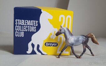 Breyer Stablemates - 5