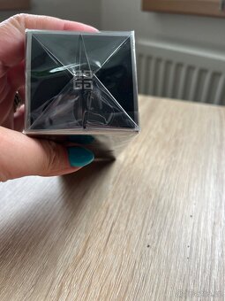 GIVENCHY L’Interdit Absolu - 5