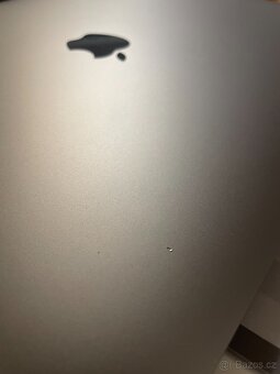MacBook Pro 15" 2017 i7 / 16GB / 512GB / Pro 560 - 5