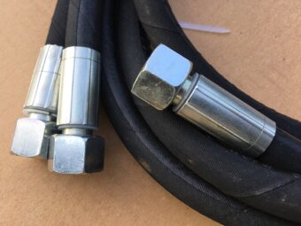 Hadice chladiče oleje Škoda 110R - 5