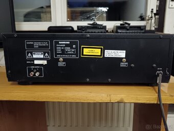 Starší audiotechnika Tesla B4, Grundig, Samsung - 5