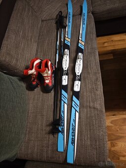 Set běžky, boty a hůlky - 5