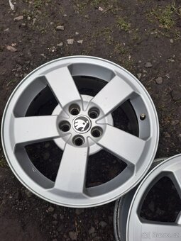 Alu kola 5x100 originál Škoda R16 - 5
