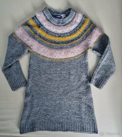 Dívčí pletené šaty - 5