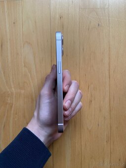 iPhone 13 | 128 GB | Super stav - 5