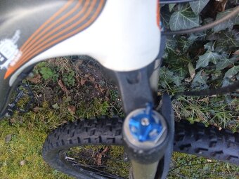 Horské kolo SPECIALIZED 26". - 5