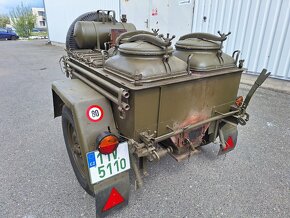 Souprava GAZ 69 s přípojným vozidlem - polní kuchyní - 5
