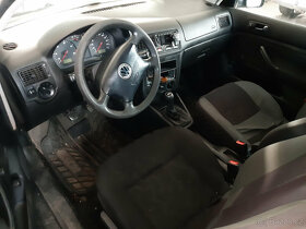 VW GOLF 4 1,9SDI 50kW 1999 AGP - 3 dvéř, DILY - 5