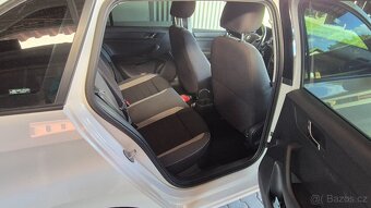 Škoda Rapid - 5
