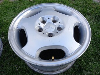 R16 7,5J ET41 5x112 kola Mercedes 210 - 5