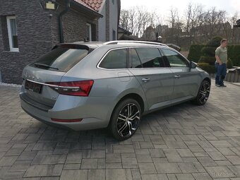 Škoda Superb 3 Combi iV 1.4 TSI 160kW - TOP CENA + STAV - 5