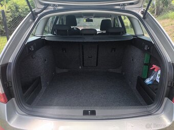Octavia 1,6 TDI servisní knížka - 5