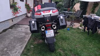 Aprilia Caponord ETV1000 - 5