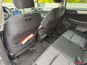 Prodám SUBARU OUTBACK - 5
