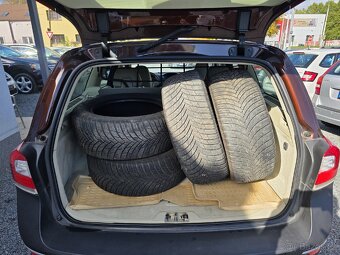 Volvo XC70
2.4 D4 TZ Xenon Kuže249 000 Kč
- 5