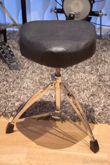 Elektronická bicí souprava značky Roland TD 12 - 5