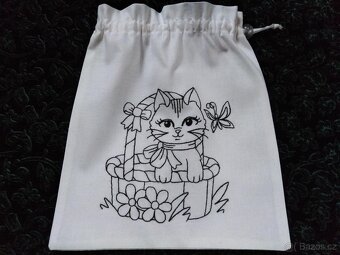 VYŠÍVANÉ PYTLÍČKY - KOČKA - KOTĚ 5 kusů - 5