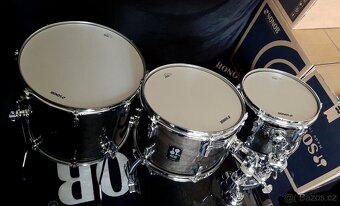 Prodám nové bicí Sonor AQ2- lak, transparent black - 5