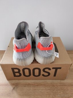 Adidas Yeezy Boost 350 V2 Tail Light - 5