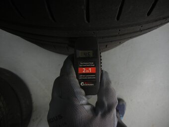 Letní pneu Yokohama 285/40R22 + 325/35R22 - 5