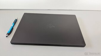 Herní notebook Razer Blade Stealth 13 GTX1650, i7, 16/512SSD - 5