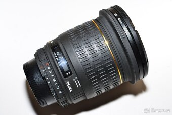 Sigma 20mm f/1,8 EX DG Aspherical pro Nikon - 5